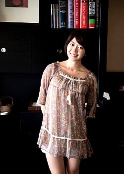 Emi Akane